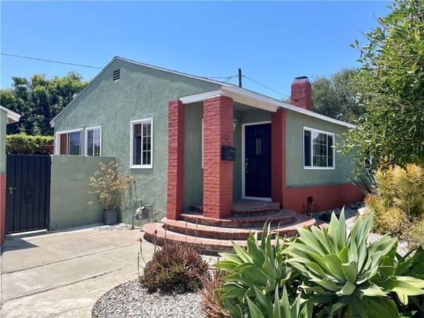 212 East 236th Street, Carson, CA 90745