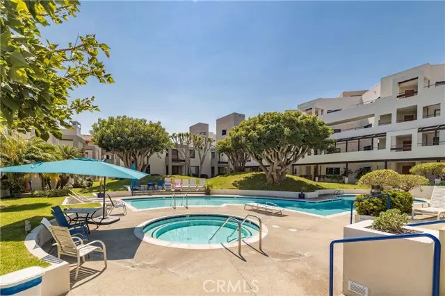 530 The Village, Redondo Beach, CA 90277