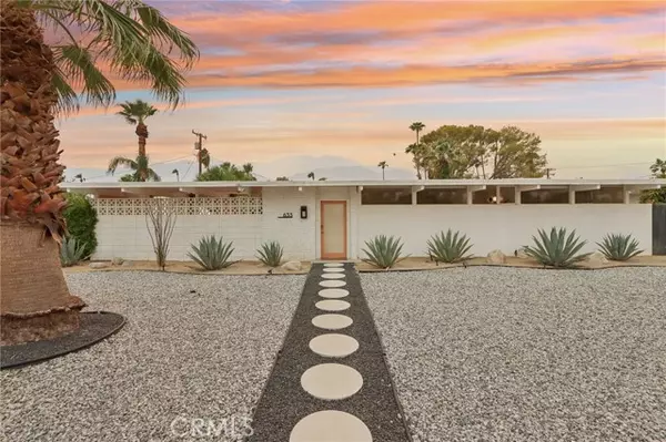 633 South Canon Drive, Palm Springs, CA 92264