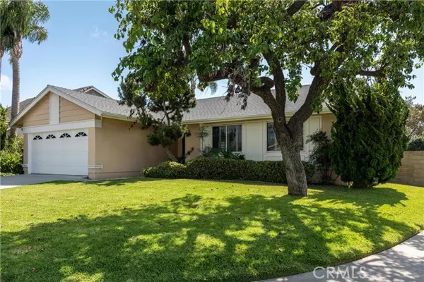 Huntington Beach, CA 92649,17362 Apel Lane