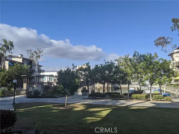 8103 North Marina Pacifica North Drive, Long Beach, CA 90803