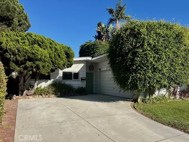 Manhattan Beach, CA 90266,3100 Elm Avenue