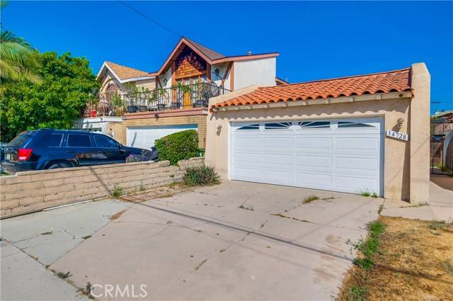 Lawndale, CA 90260,14728 Mansel Avenue