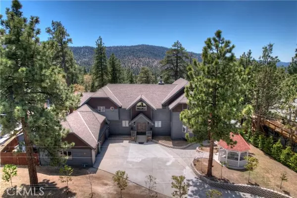 Big Bear City, CA 92314,727 Villa Grove Avenue