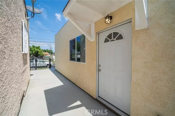 Los Angeles, CA 90044,916 West 88th Street