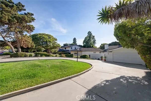 2541 Palos Verdes West Drive, Palos Verdes Estates, CA 90274