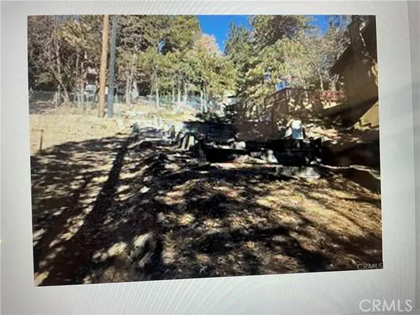 1231 Scenic way, Rimforest, CA 92378