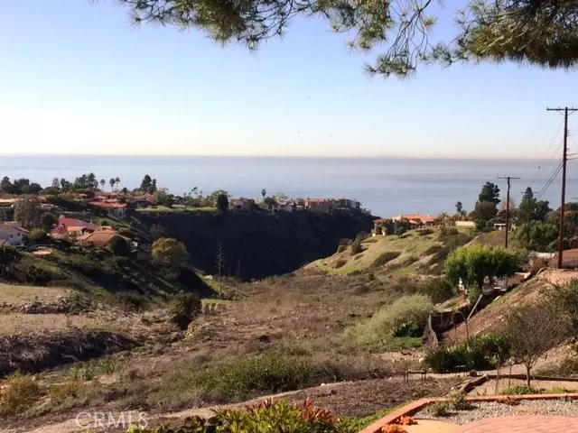 Rancho Palos Verdes, CA 90275,6846 Abbottswood Drive