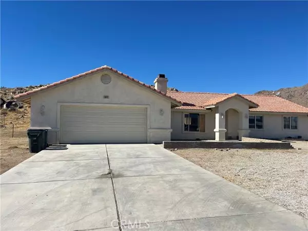 15918 Serrano Road, Apple Valley, CA 92307