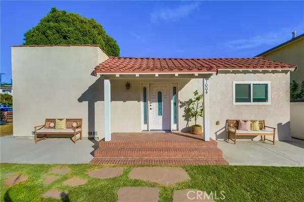 1004 South Averill Avenue, San Pedro, CA 90732