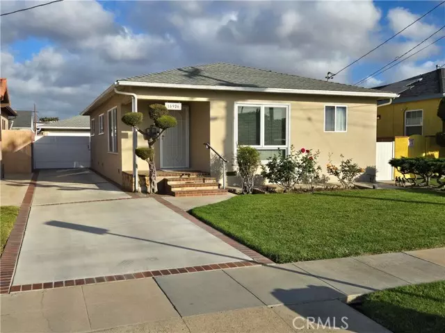 16926 La Salle Avenue, Gardena, CA 90247