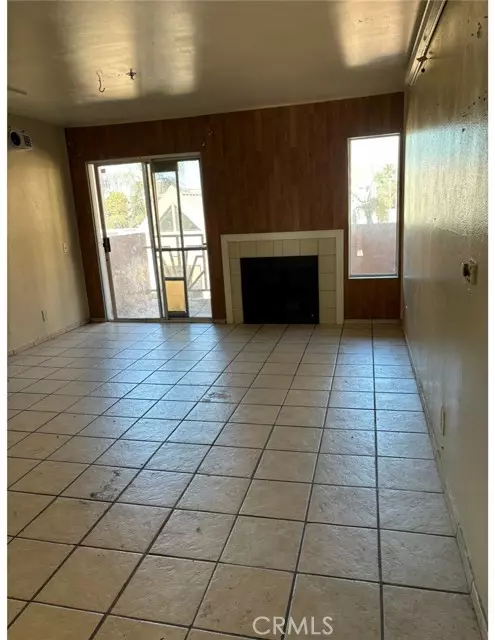 Santa Ana, CA 92701,450 4th St