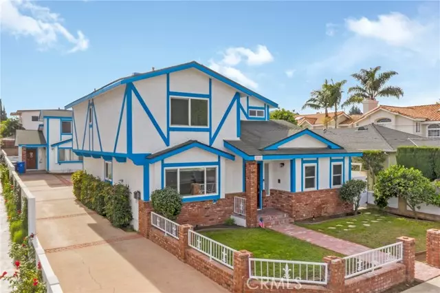 2014 Perry Avenue, Redondo Beach, CA 90278