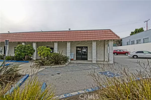 Manhattan Beach, CA 90266,2711 North Sepulveda Boulevard