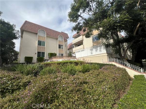 5625 Sumner Way, Culver City, CA 90230