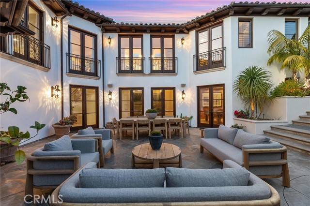 Manhattan Beach, CA 90266,212 John Street