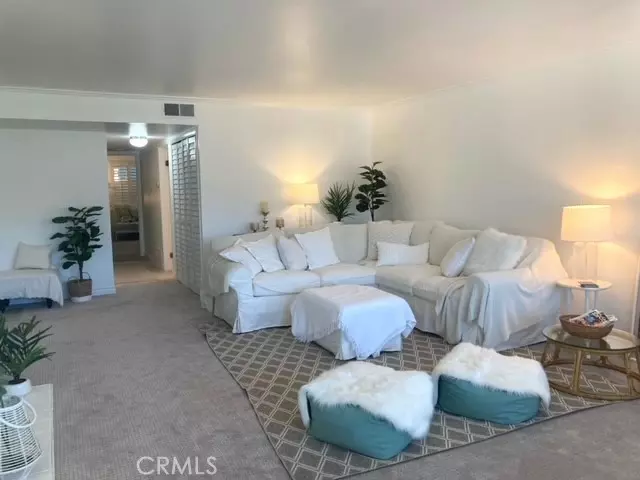 Lomita, CA 90717,2110 Palos Verdes Dr., N