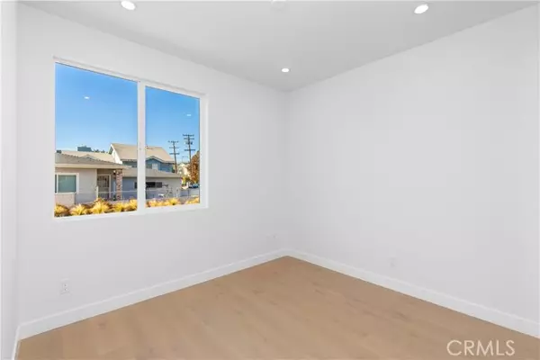 Redondo Beach, CA 90278,1708 Blossom Ln