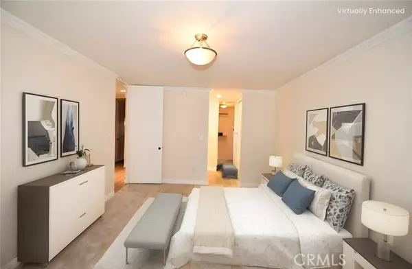Rancho Palos Verdes, CA 90275,6542 Ocean Crest Drive