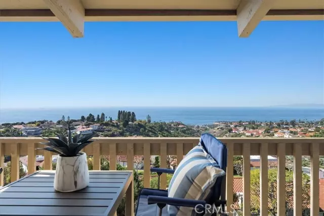 Rancho Palos Verdes, CA 90275,6542 Ocean Crest Drive