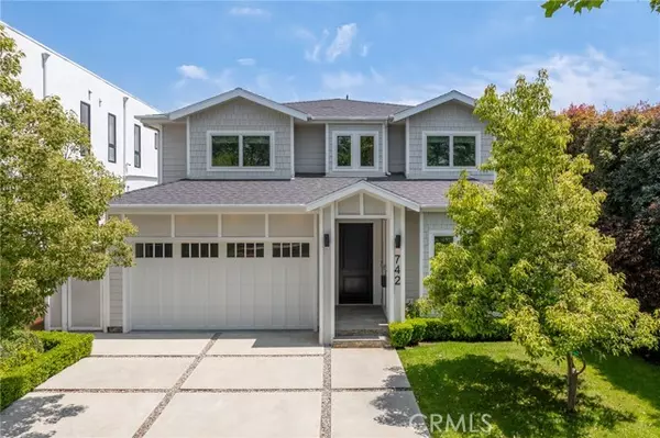 742 North Detroit Street, Los Angeles, CA 90046