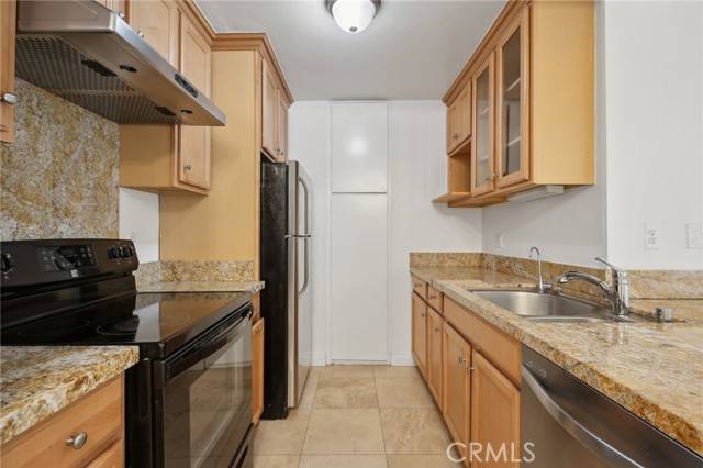 Playa Del Rey, CA 90293,7740 Redlands Street