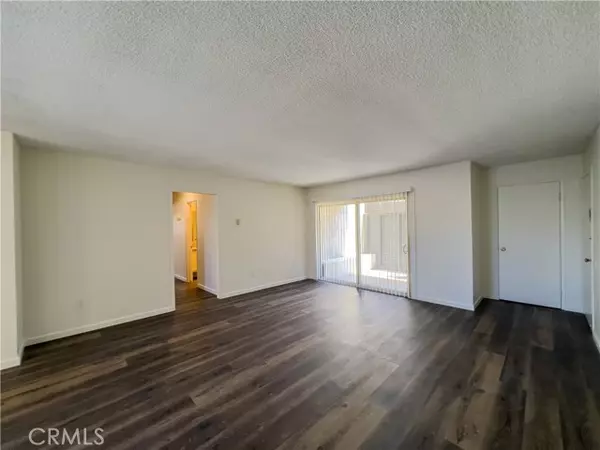 Redondo Beach, CA 90278,2513 Ruhland Avenue