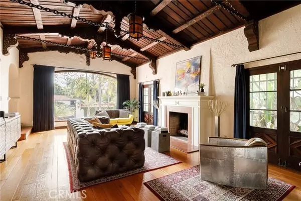 Long Beach, CA 90803,7 37th Place