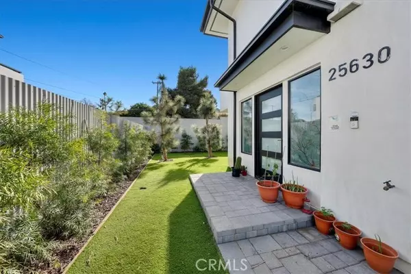 Torrance, CA 90505,25628 Rolling Hills Way