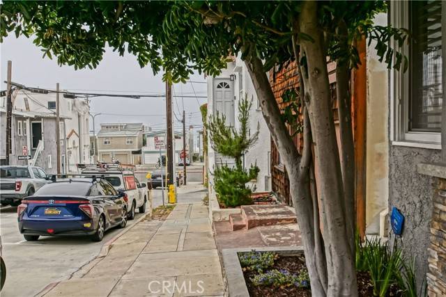 Hermosa Beach, CA 90254,131 27th Street