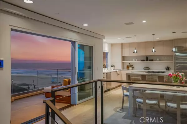 2702 The Strand, Manhattan Beach, CA 90266