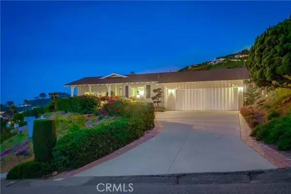 Rancho Palos Verdes, CA 90275,2978 Crownview Drive