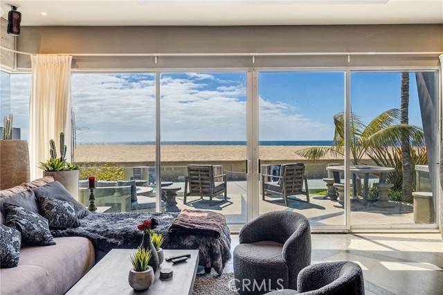 2024 The Strand, Hermosa Beach, CA 90254