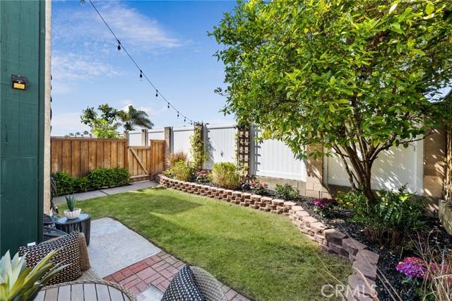 2715 Vanderbilt Lane, Redondo Beach, CA 90278
