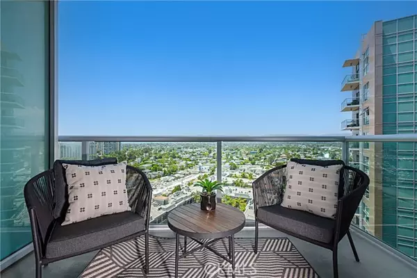 Marina Del Rey, CA 90292,13700 Marina Pointe Drive