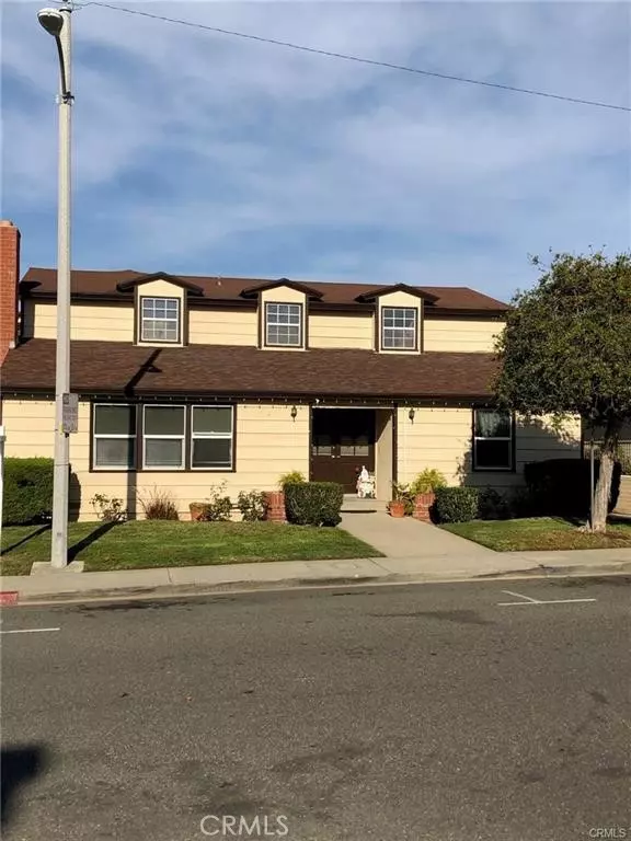 Redondo Beach, CA 90277,1107 Barbara Street