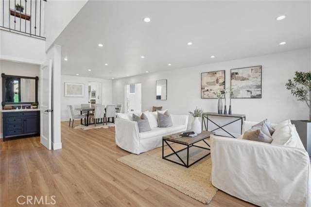 Manhattan Beach, CA 90266,2501 North Poinsettia Avenue