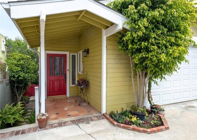 Redondo Beach, CA 90278,1909 Belmont Lane