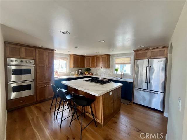Hermosa Beach, CA 90254,2127 Manhattan Ave