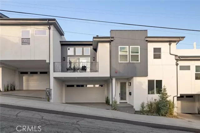 Redondo Beach, CA 90278,1802 Blossom Lane