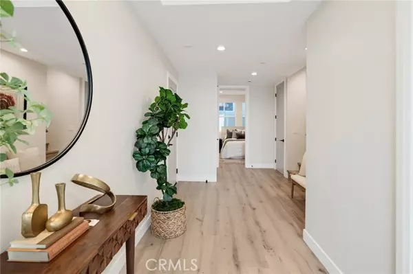 Redondo Beach, CA 90278,1802 Blossom Lane