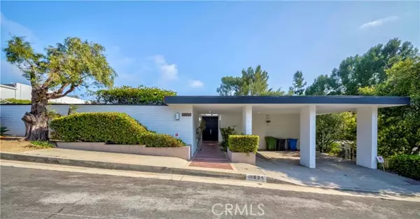 Los Angeles, CA 90049,11820 Bel Terrace