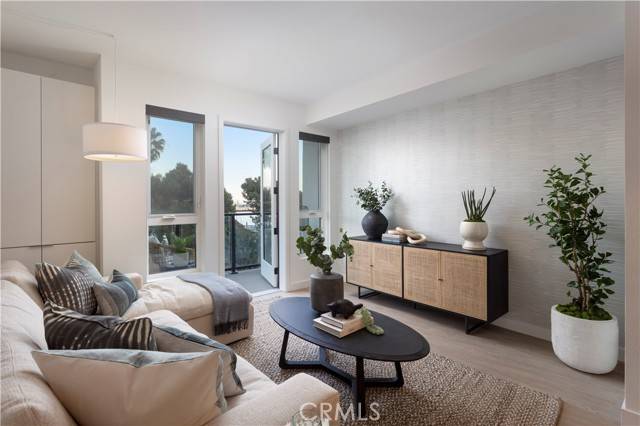 San Pedro, CA 90731,551 South Harbor