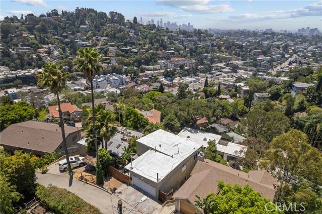 Los Angeles, CA 90027,2067 Mayview Drive