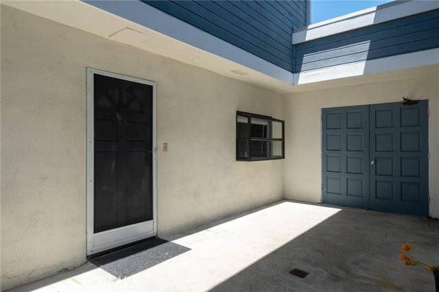 Torrance, CA 90501,911 Cota Avenue