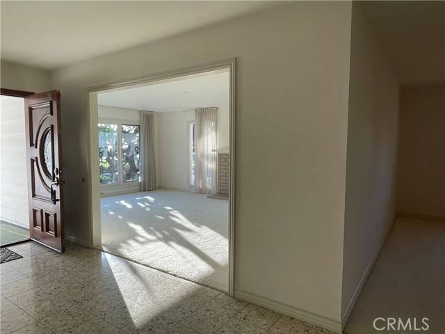 Rancho Palos Verdes, CA 90275,29404 Seaspray Drive