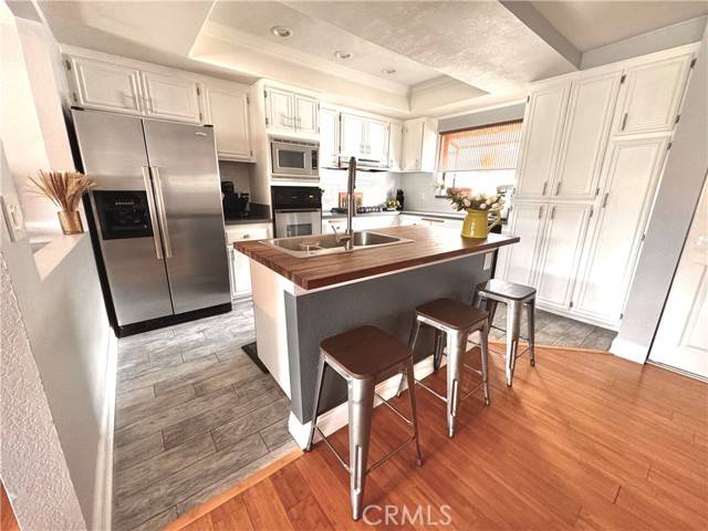 Redondo Beach, CA 90278,2112 Vanderbilt Lane