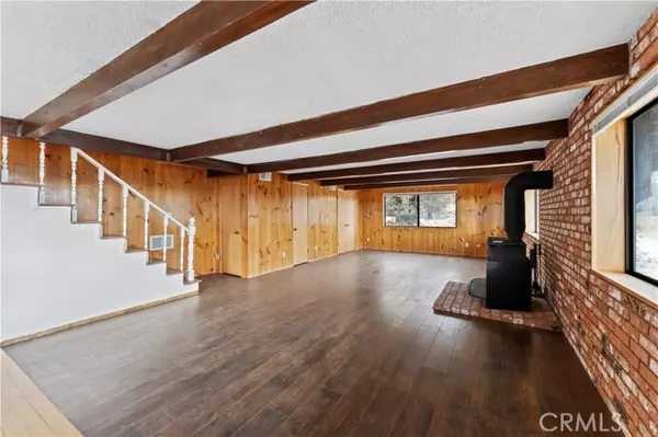 Tehachapi, CA 93561,26601 Deertrail Drive