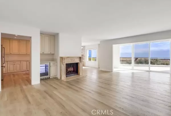 Rancho Palos Verdes, CA 90275,3200 La Rotonda Drive