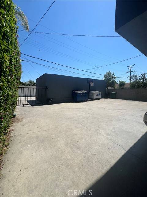 Inglewood, CA 90301,412 West Queen Street